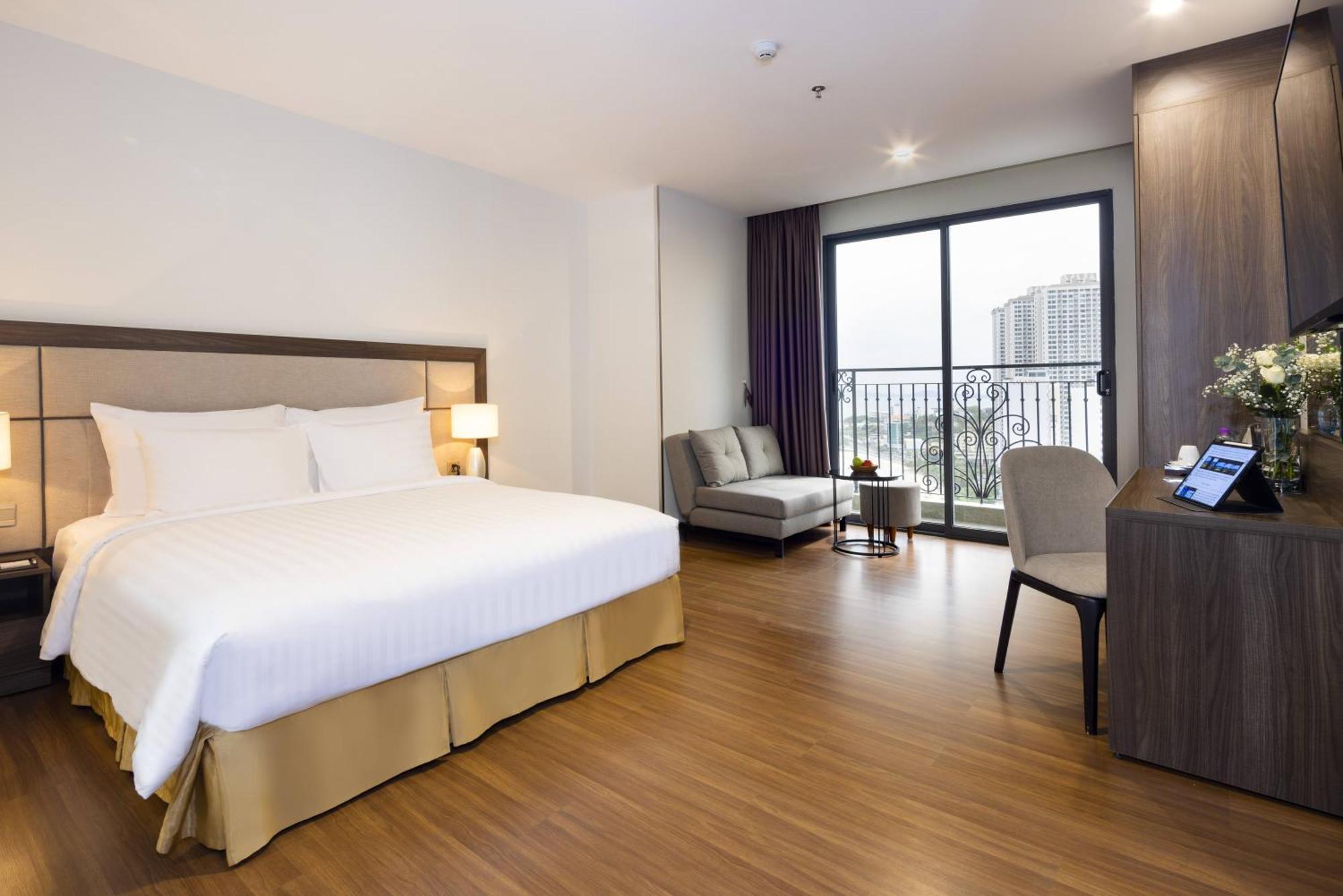 Daphovina Hotel На Транг Екстериор снимка