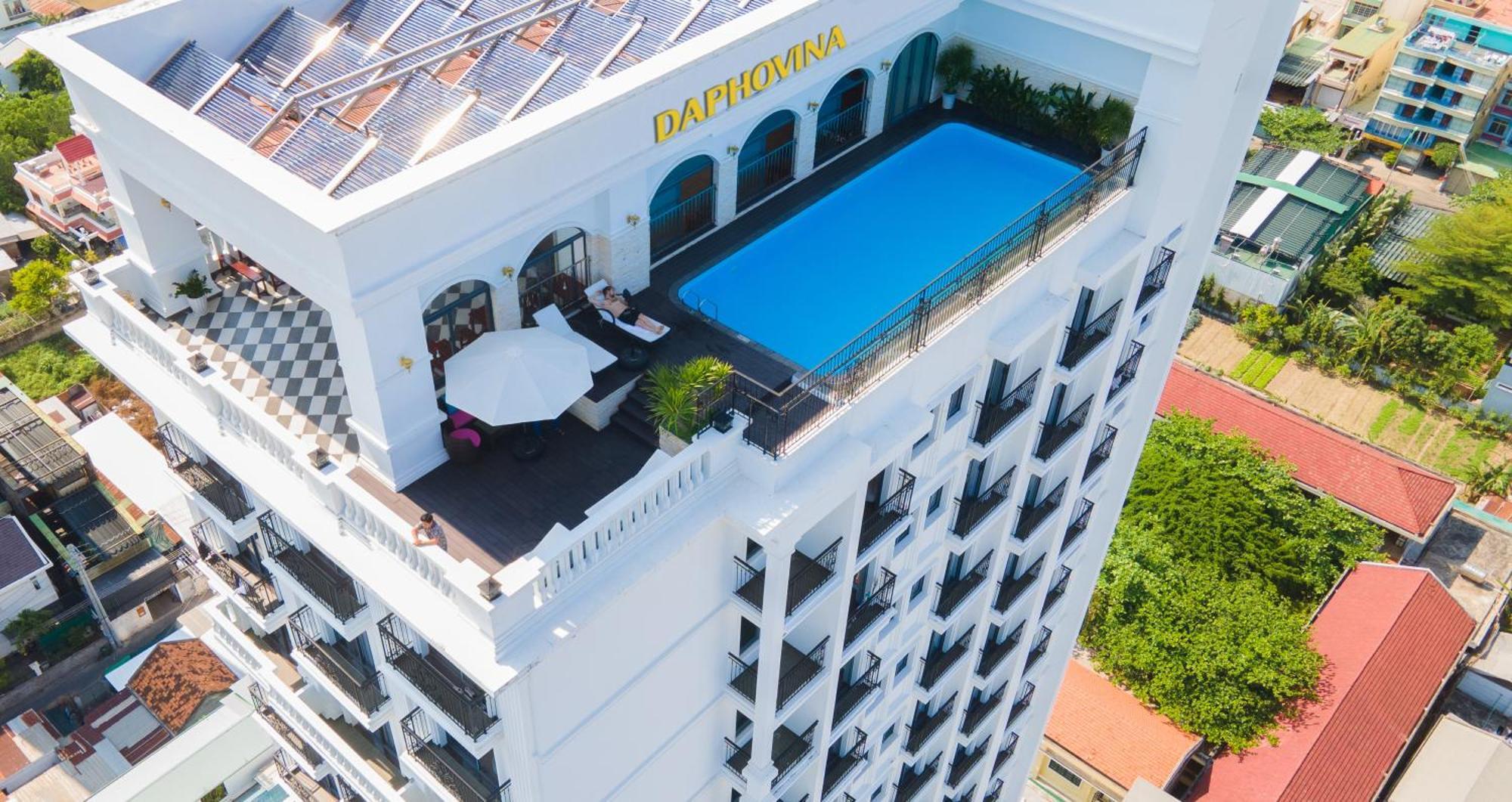 Daphovina Hotel На Транг Екстериор снимка