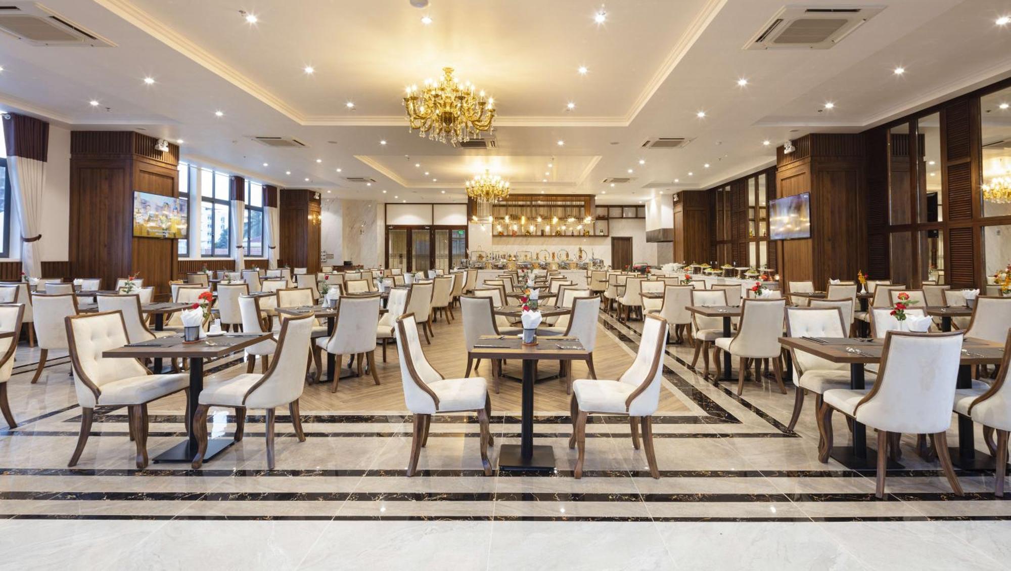 Daphovina Hotel На Транг Екстериор снимка