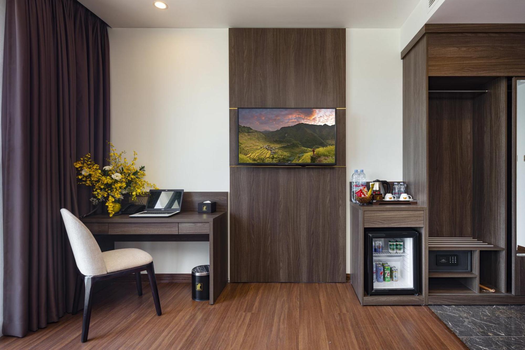 Daphovina Hotel На Транг Екстериор снимка