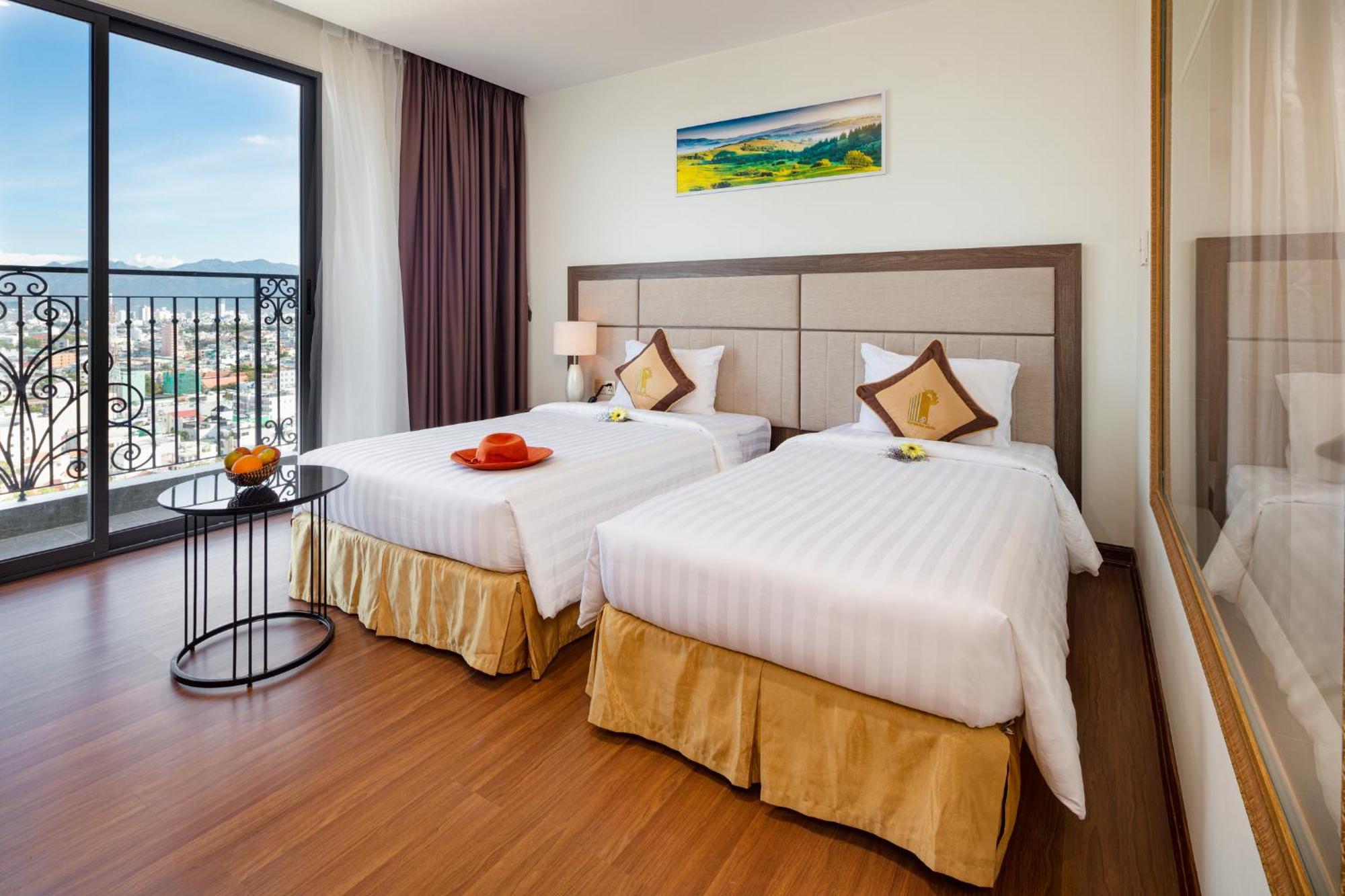 Daphovina Hotel На Транг Екстериор снимка